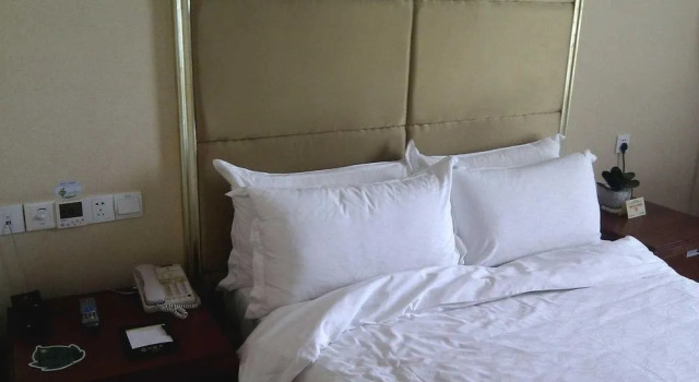 Zhongtailai Hotel Zhanjiang, Boek Hotel Hotels in Guangdong met parkeren, Parkeren
