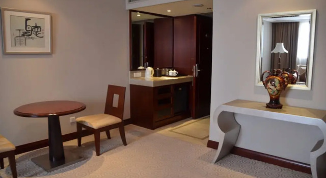 Двухместный люкс Deluxe New Century Hotel Pudong Shanghai