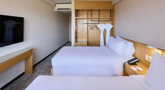 Номер Standard ANA Crowne Plaza Resort Okinawa Uruma Hills By IHG