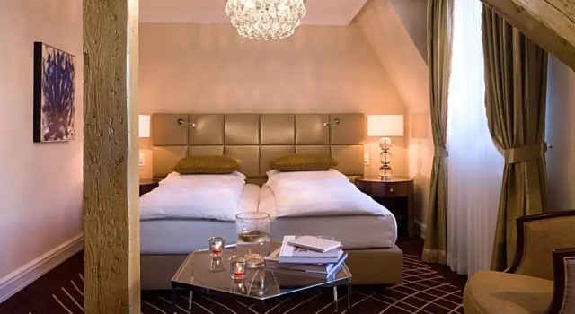 Двухместный номер Superior с балконом и с видом на горы Waldhaus Flims Wellness Resort, Autograph Collection