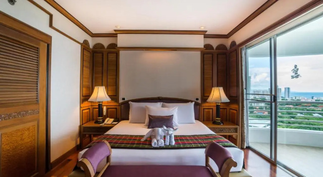 Люкс Regency с 2 комнатами Royal Cliff Grand Hotel Pattaya