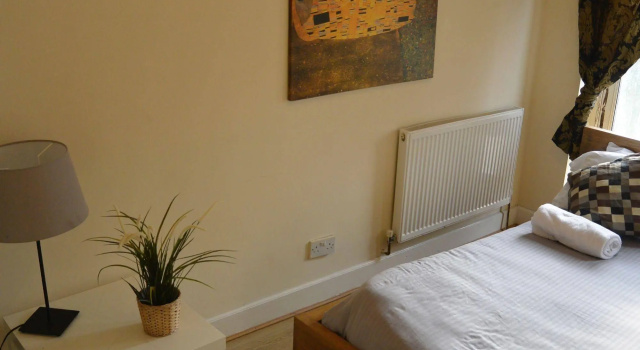 Stay In Vauxhall Guesthouse, Забронировать Отель Ламбет Лондон, рядом с Городская ферма в Воксхолле