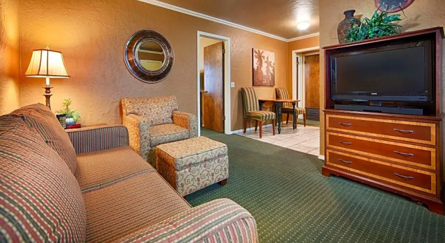 Люкс Best Western Plus Weatherford