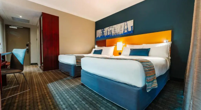 Четырёхместный номер Standard Blackrock Hotel