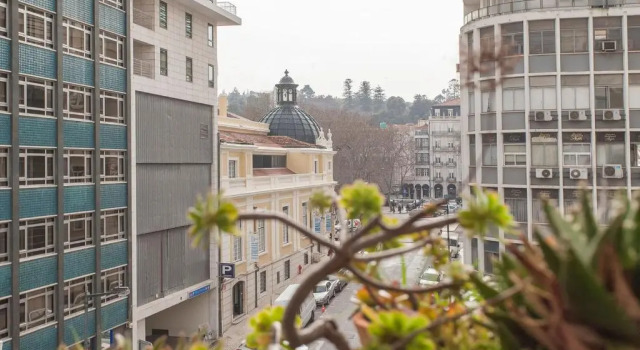 Central, Charming, Quiet, Garden and Parking