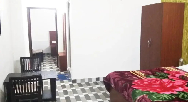 Goroomgo The Captain  B And B Shimla, Забронировать Отель Отели штата Химачал-Прадеш с завтраком, Завтраки