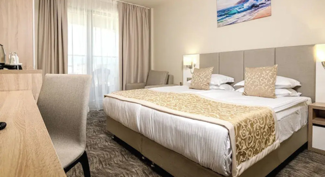 Двухместный номер Standard с балконом Hotel Laguna Park Sunrise