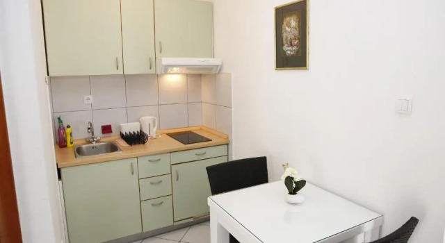 Apartments Lepur, Забронировать Апартаменты/квартира Апартаменты Водице, рядом с Пристань для яхт ACI Водице, Апартаменты/квартира