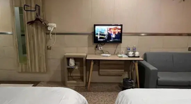 Jinhao Express Hotel Wuhu, Prenota Hotel Hotel a Anhui con parcheggio, Parcheggio