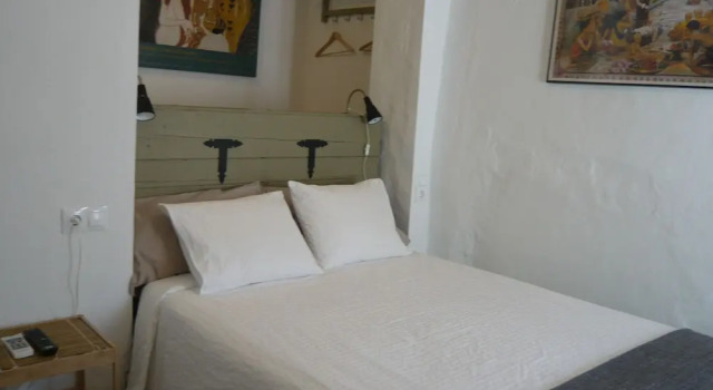 No 31 Olvera Bed & Breakfast, Book Hotel Hoteller i Cadiz Province med parkering, Parkering