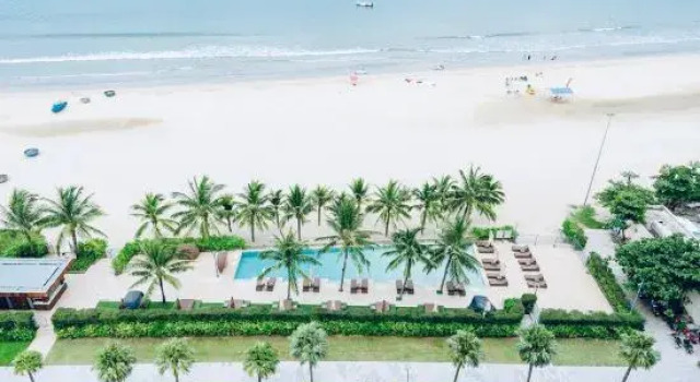 Beachfront 2 Bedroom Appartment with Glass wall by Villuxy, Prenota Hotel Hotel a Da Nang con parcheggio, Parcheggio