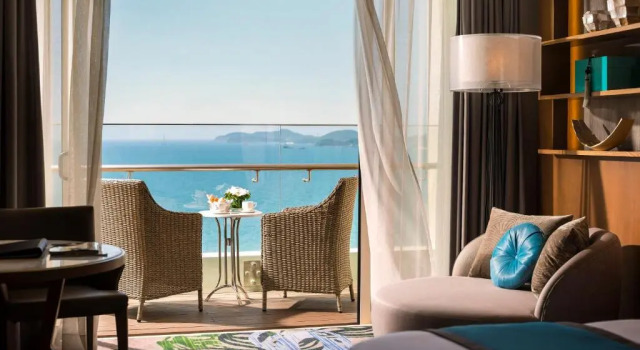 Двухместный клубный номер Standard с видом на океан InterContinental Nha Trang by IHG