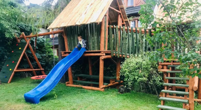 Pokoje Gościnne U Jaśka, Book Pension Hoteller i Lillepolen med parkering, Parkering