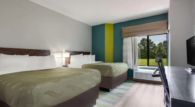 Четырёхместный номер Standard Quality Inn Conway Northwest