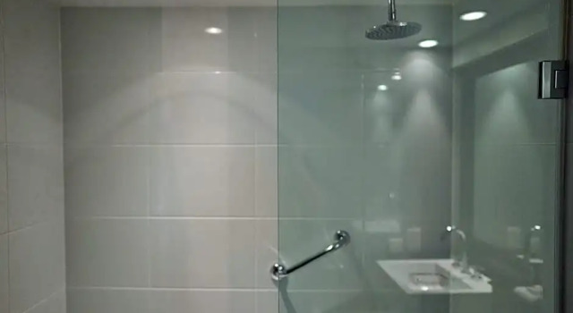 Номер Standard Malmaison Belfast