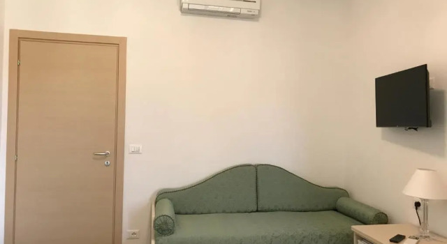 B  B Piazza Dell Unit