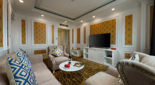 Люкс Mithrin Hotel Halong