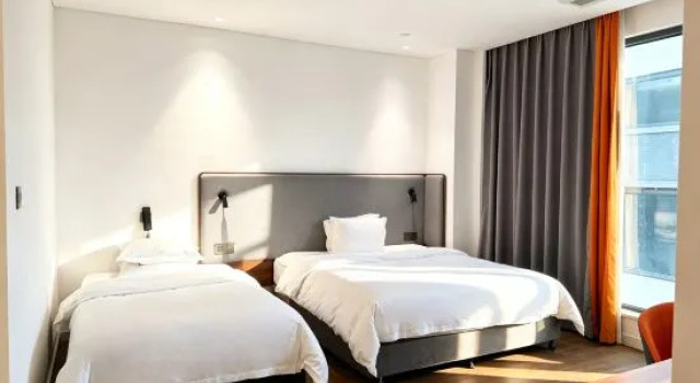 Люкс Holiday Inn Express Nanjing Dongshan by IHG