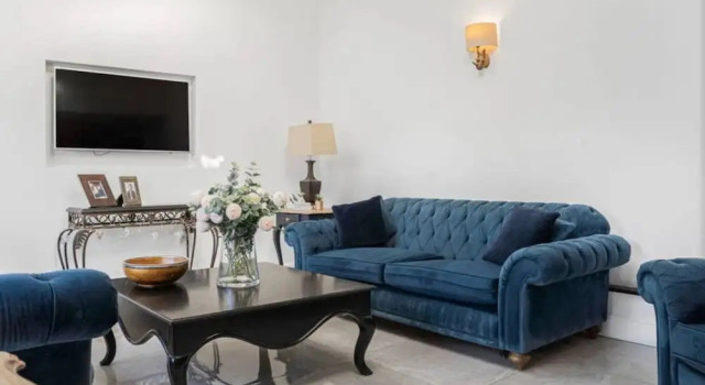 Mayrose House 6BR 4bath Luxe Spacious Retreat, Prenota Casa vacanze Cottage a Dunmow, Cottage
