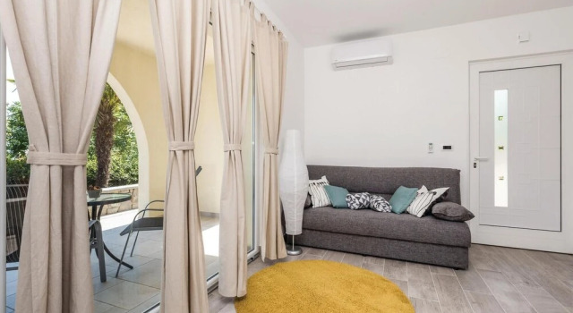Stunning Home in Matulji With Wifi and 4 Bedrooms