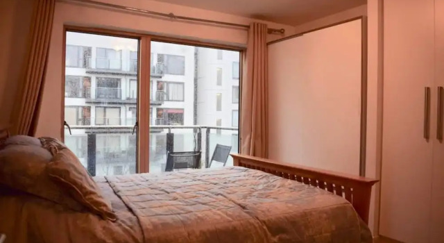 Fantastic 1 Bedroom Apartment in Grand Canal Dock, Забронировать Апартаменты/квартира Апартаменты Дублина, рядом с Стадион для собачьих бегов Шелбурн-парк, Апартаменты/квартира
