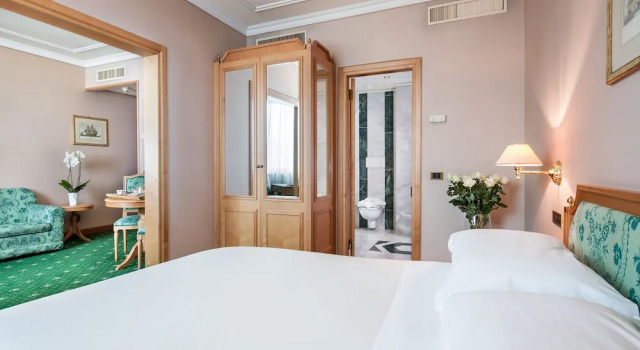 Double Junior Suite Royal Garden Assago Milano