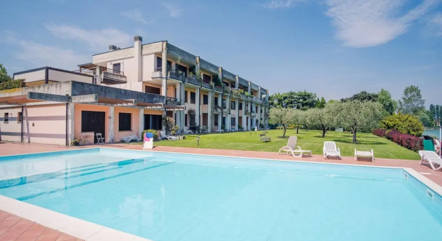 Апартаменты Vista Lago Apartment - Italian Homing