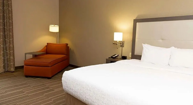 Студия Hampton Inn Hammond