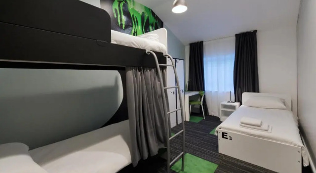 Hostel 365 For U