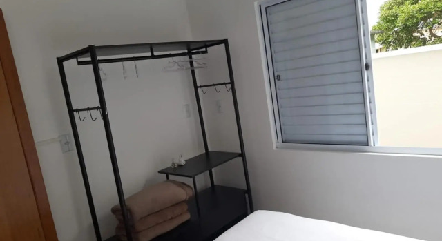 Apto 1 quarto em Laguna SC a 10 min da praia mar grosso, Забронировать Отель Лагуна Санта-Катарина