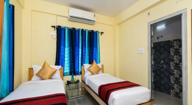OYO 9811 Stay Inn Newtown
