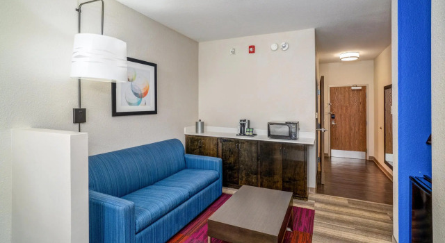 Люкс Holiday Inn Express Hotel Winona North by IHG