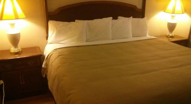 Номер Standard Port Motel