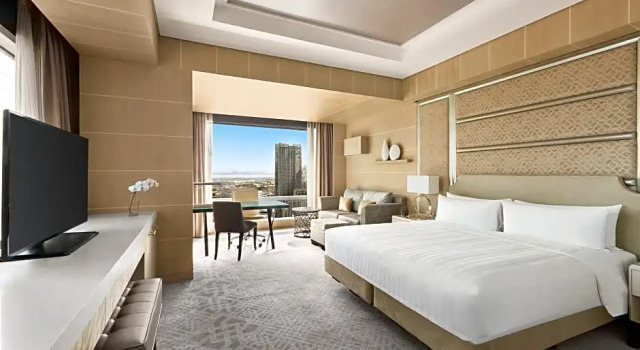Двухместный номер Deluxe with high street view Shangri-La The Fort, Manila
