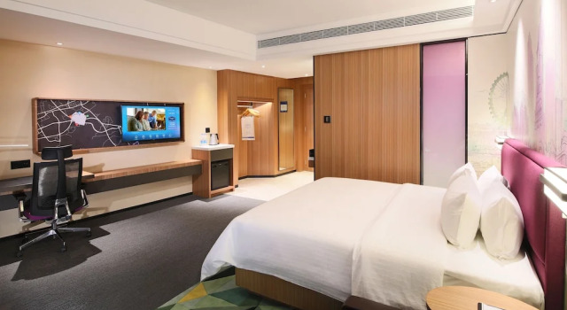 Номер Deluxe Hampton by Hilton Zhongshan Nanlang
