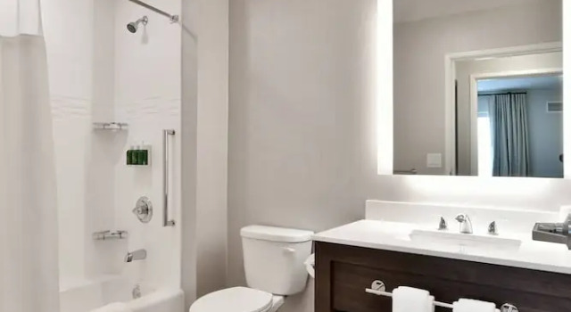 Люкс с 2 комнатами Residence Inn by Marriott Eau Claire