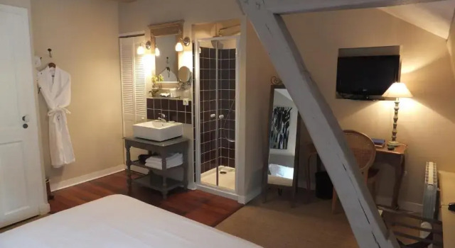 Hotel La Closeraie, Reservar Hotel Sully-sur-Loire Loiret