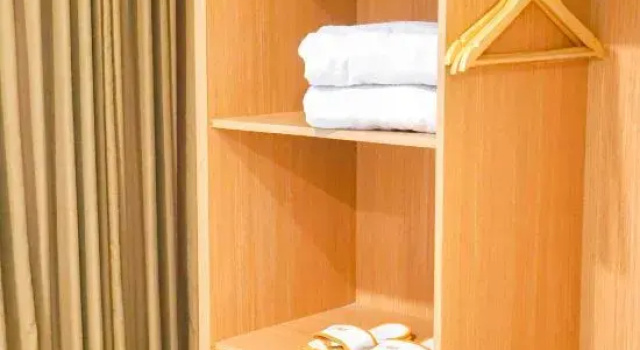 Executive Twin room Manyar Garden
