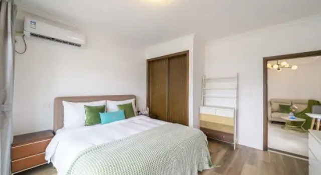 Семейный люкс c 1 комнатой Shanghai city center Residence in xujiahui
