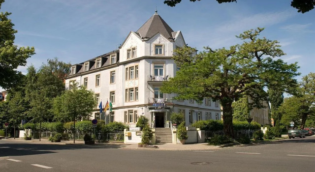 Hotel Smetana, Забронировать Отель  