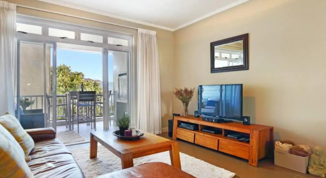 Penguin Haven . Luxury 2 Bedroom, Boulders Beach., Забронировать Отель Отели Cape Peninsula с бассейном, Бассейн