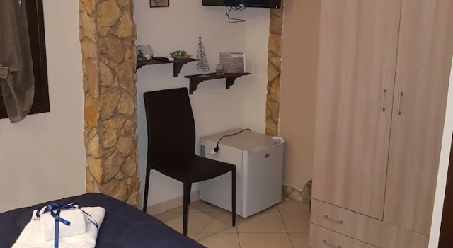 L'Angolo del sole, Book Hotel Hotels in Sicily with Parking, Parking