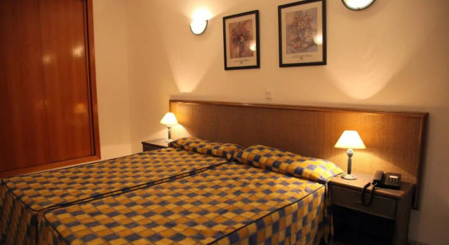 Апартаменты Aparthotel Calema Avenida Jardim