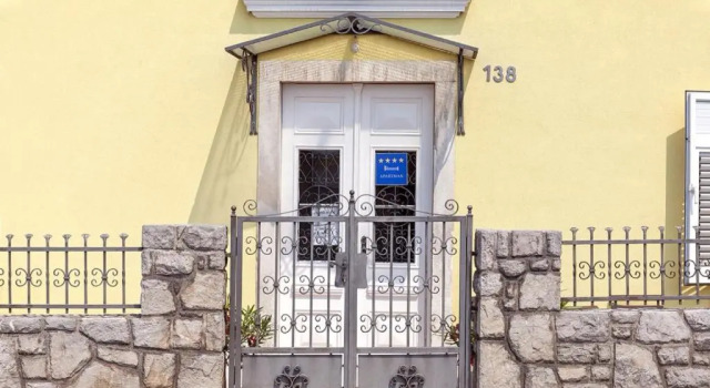 Apartments Hortensia, Забронировать Апартаменты/квартира Опатия Opatija Riviera, рядом с Opatija Port