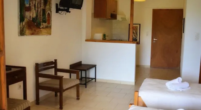 Студия с балконом Vagia Beach Apartments