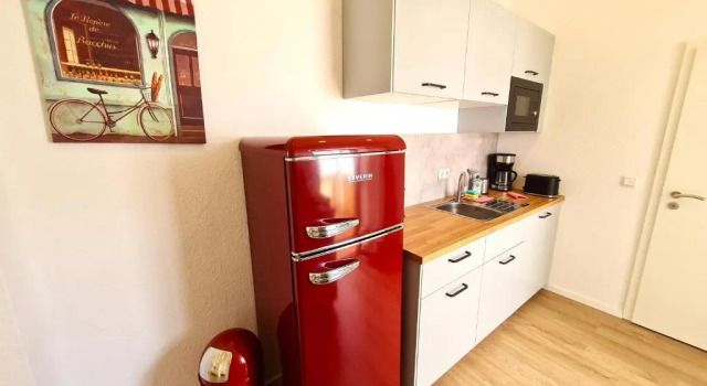 Апартаменты с 2 комнатами Burgunder helle und geräumige Ferienwohnung