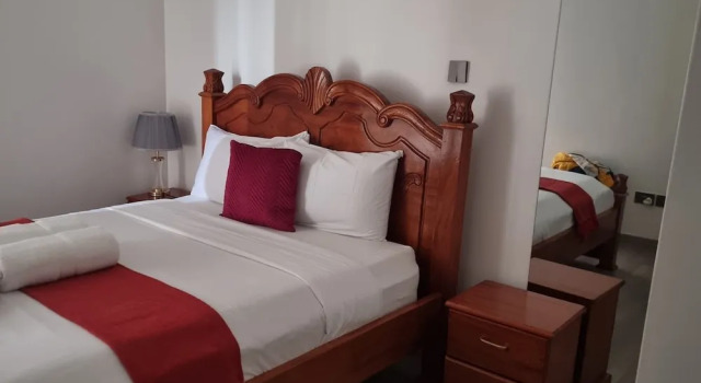 Апартаменты с балконом Safari City Two Bedroom Apartment