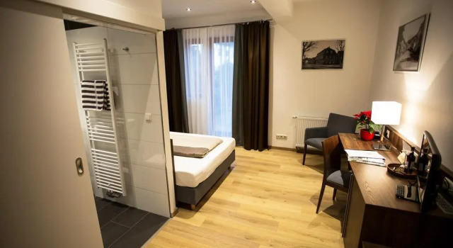 Hotel am Palais, Забронировать Отель Гельнхаузен 