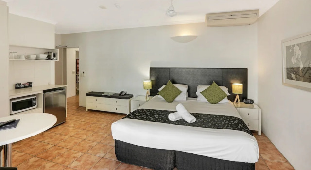 Люкс с 2 комнатами с красивым видом из окна Paradise On The Beach Resort