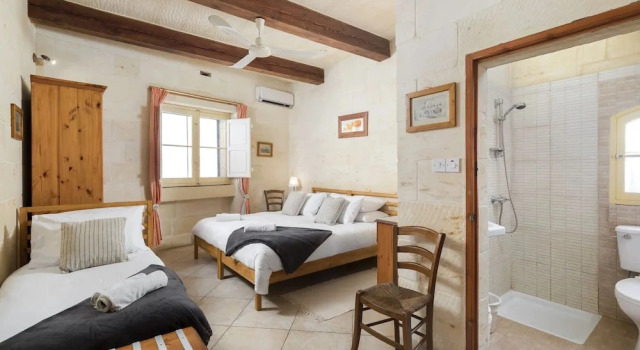 Tal-Kitarra Villa
